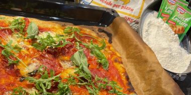 Inspiratiehuis - recept - Plaatpizza met salami